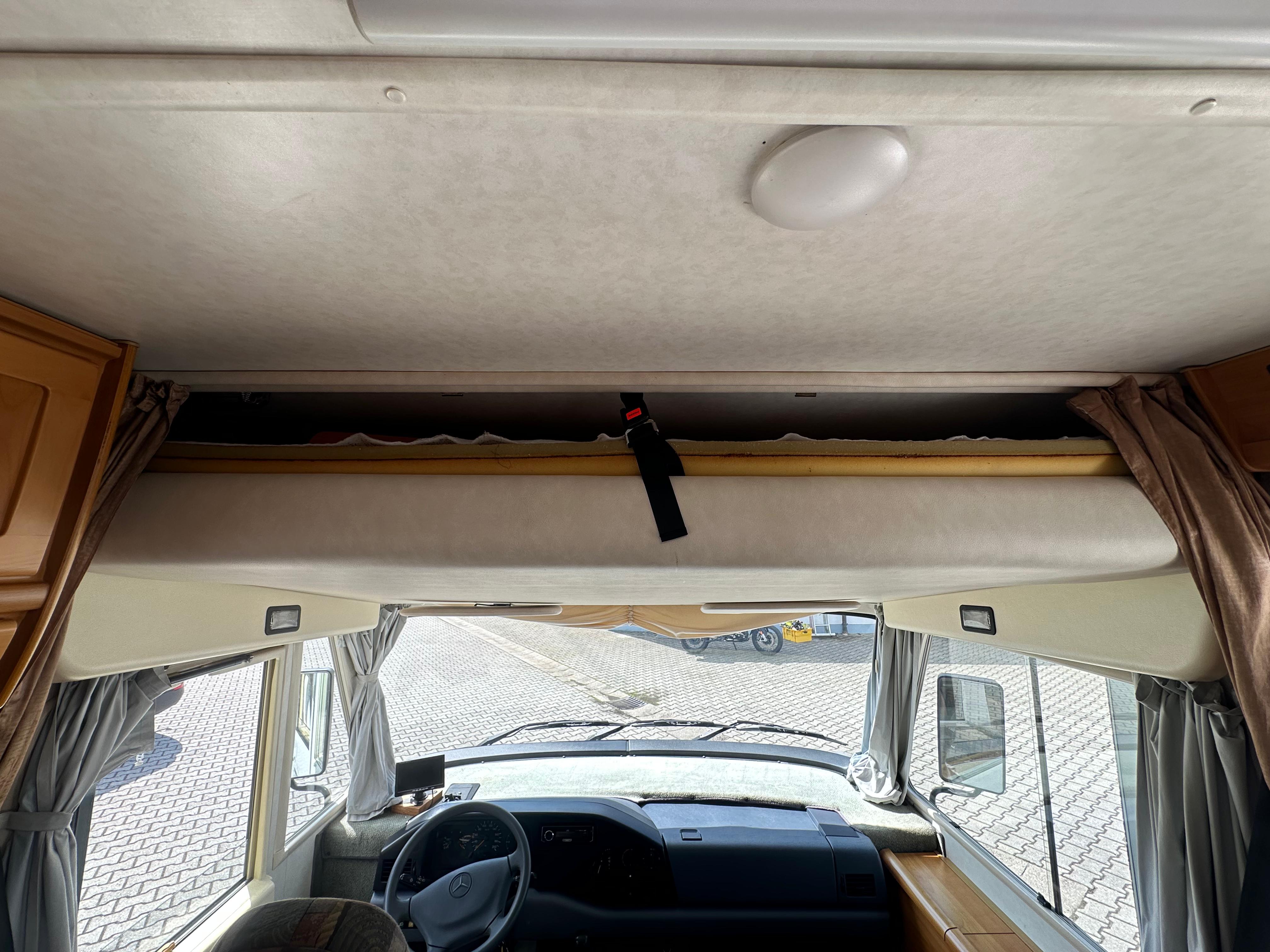 Camper Van 23