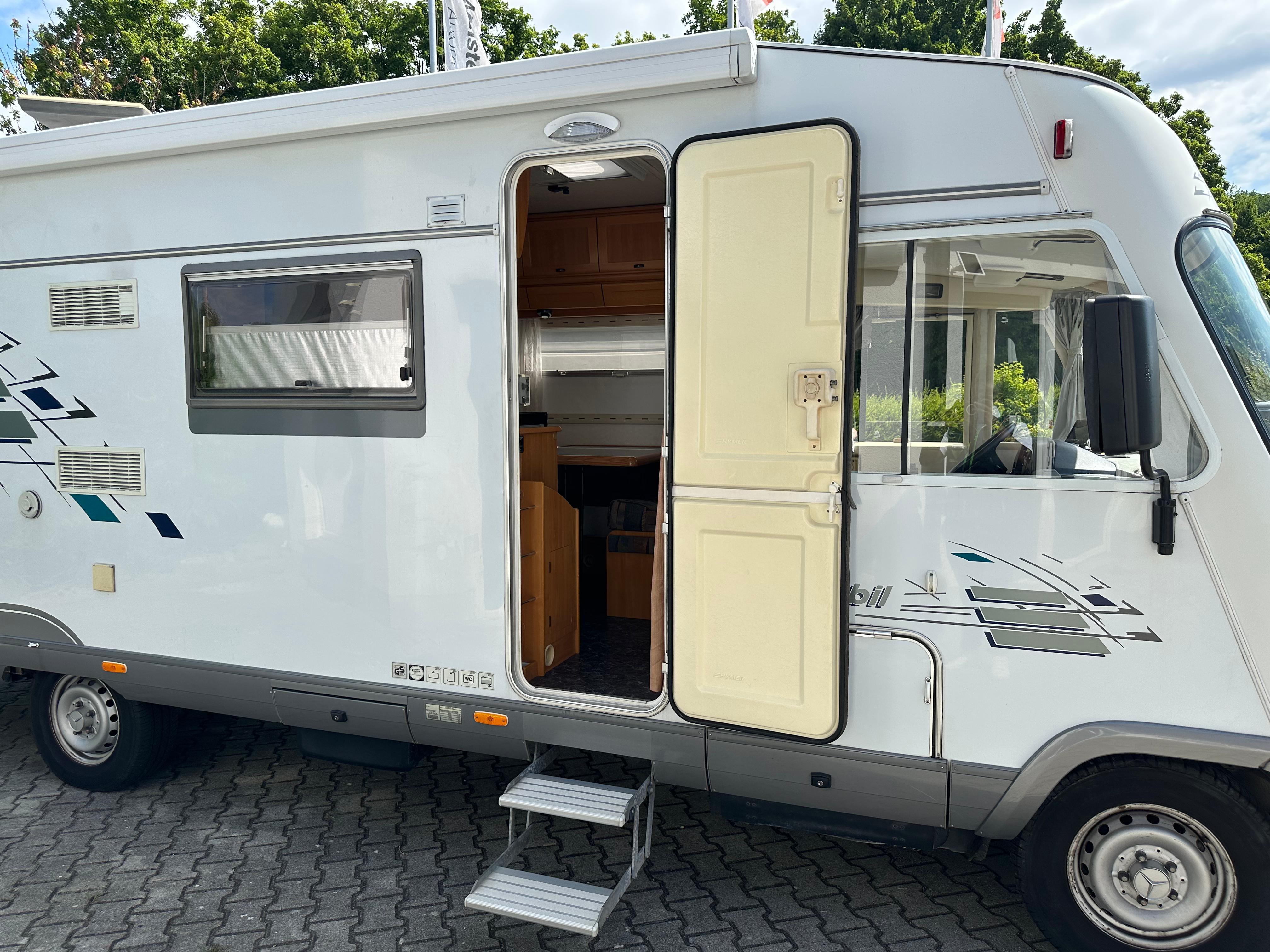 Camper Van 24